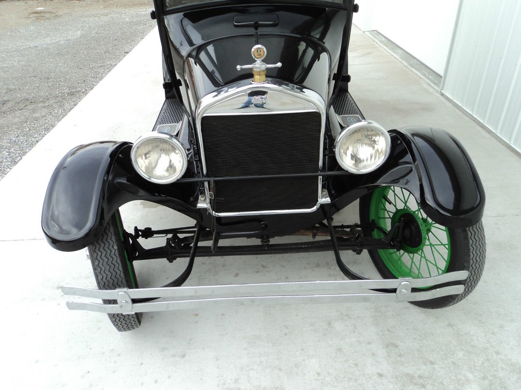 1927 Ford Model T Tudor