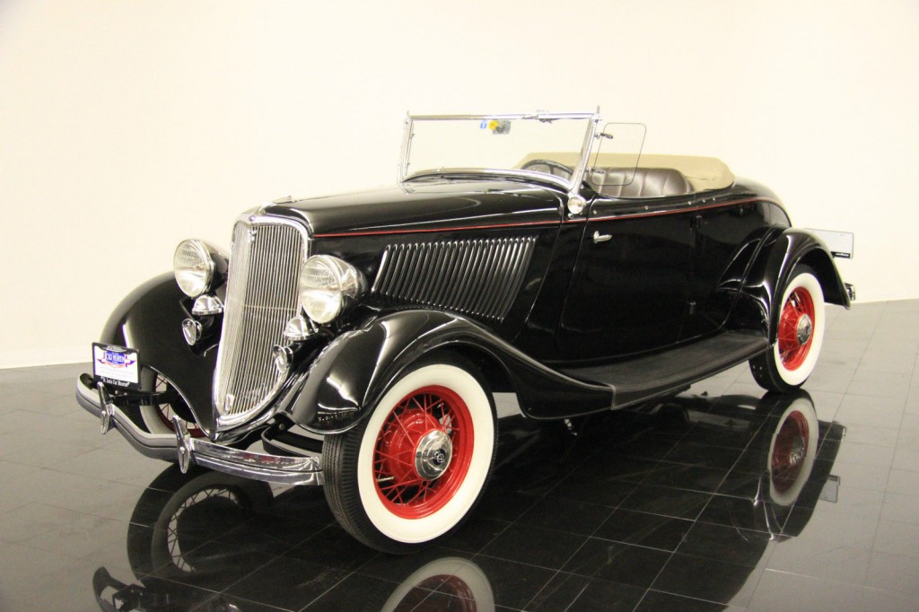 1933 Ford Model 40 Deluxe Rumble Seat Roadster