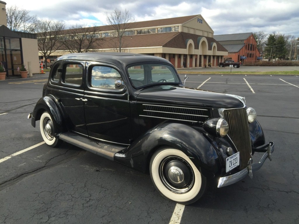 1936 FORD Sedan Early American flat head V 8