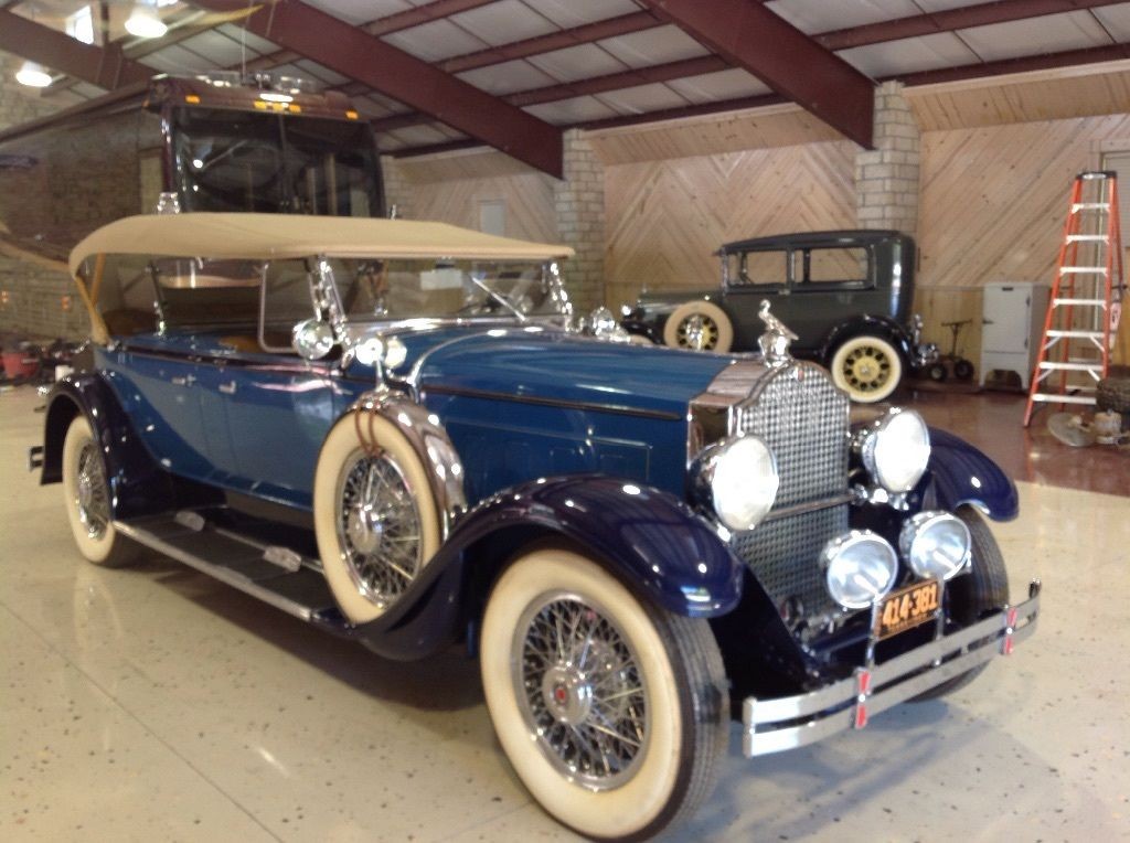 1929 Packard Dual Cowl Phaeton