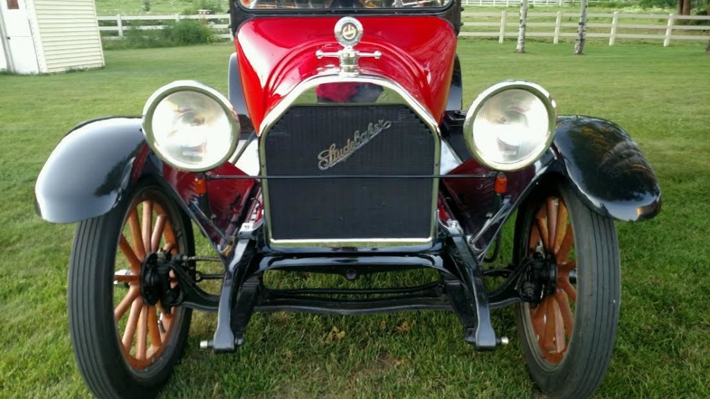 1915 Studebaker Touring car