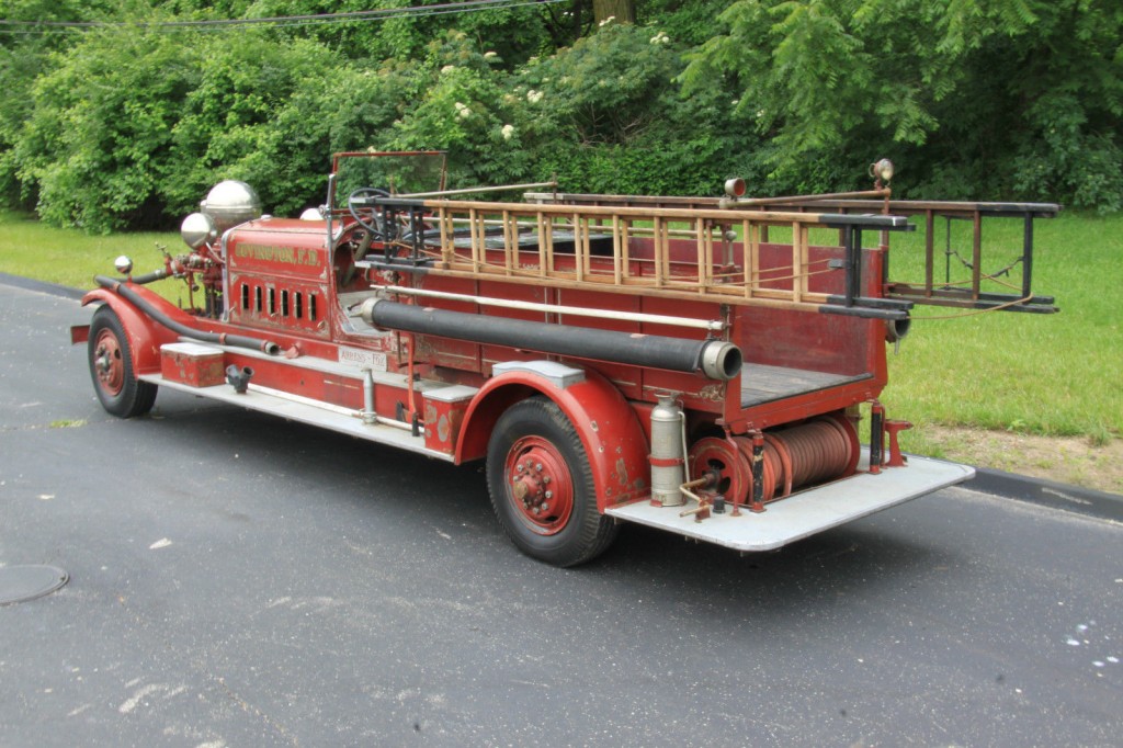 1933 Ahrens-Fox CT4 Firetruck