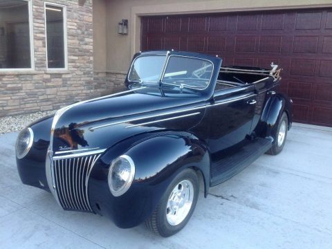 1939 Ford Super Deluxe Convertible sedan for sale