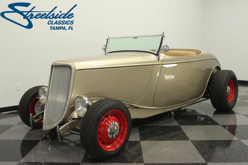 1934 Ford Roadster – SHOW QUALITY