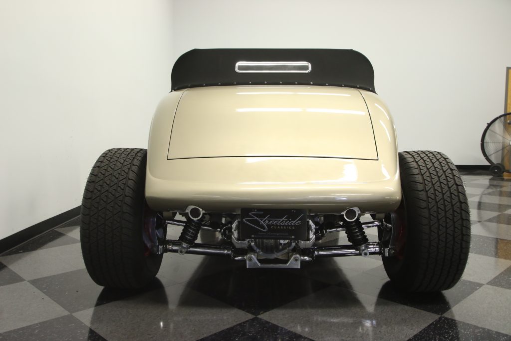 1934 Ford Roadster – SHOW QUALITY