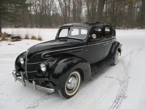 1939 Ford Fordor for sale