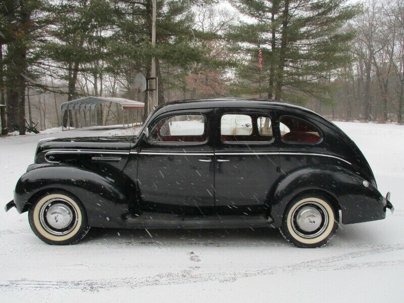 1939 Ford Fordor