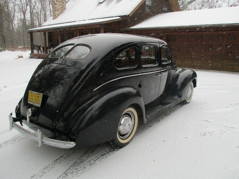 1939 Ford Fordor