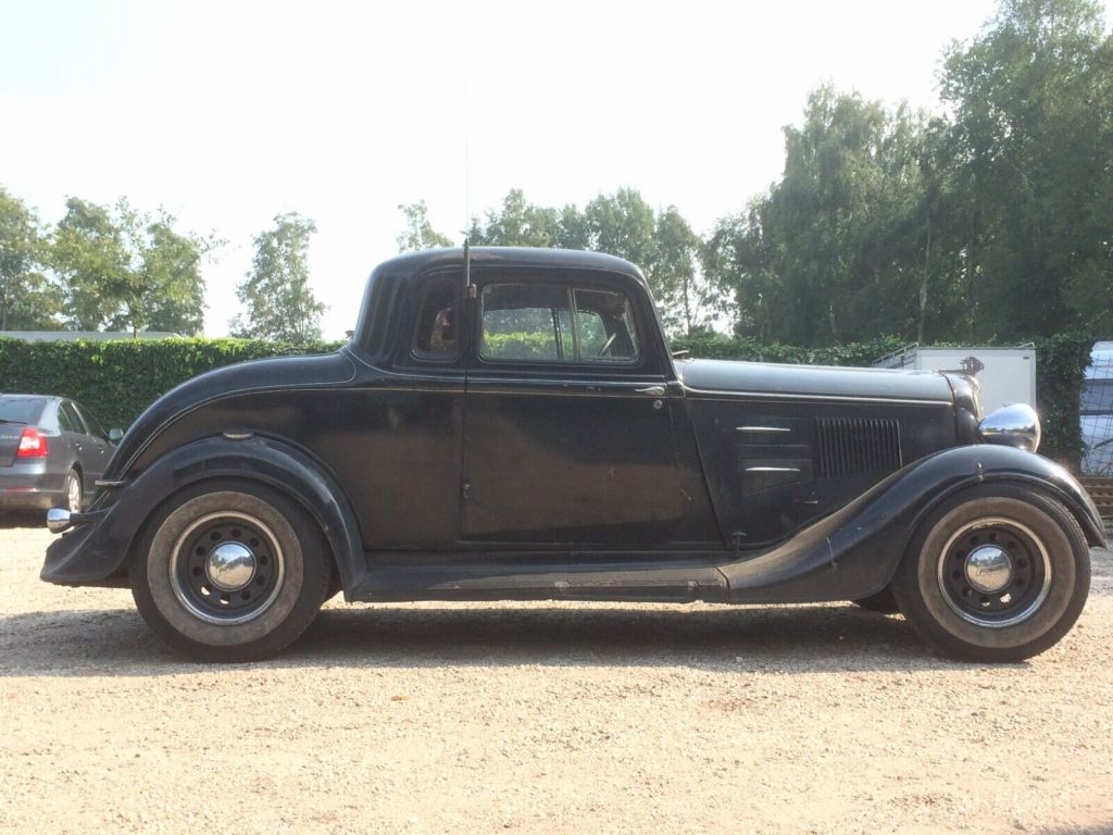 1934 Plymouth Deluxe PE Model