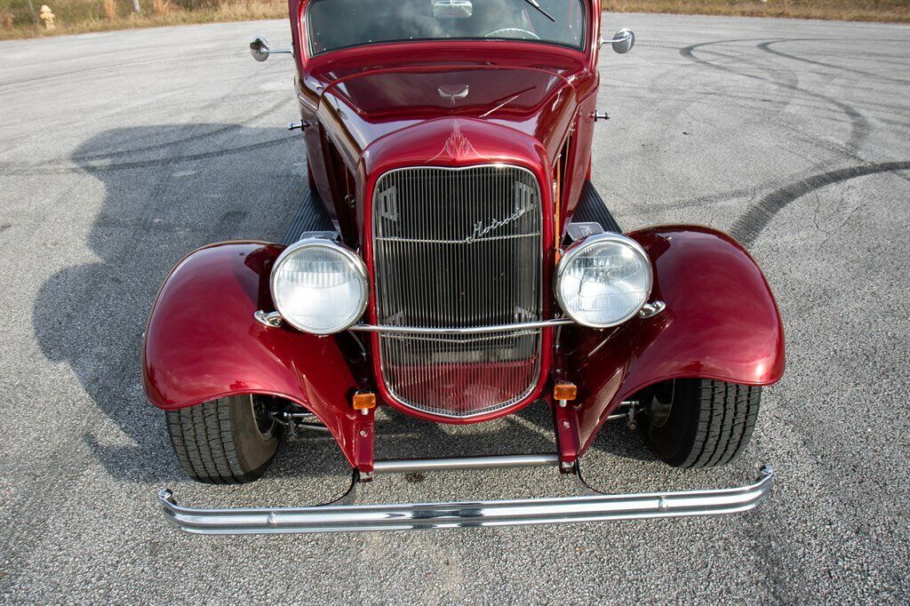 1932 Ford Coupe Deluxe