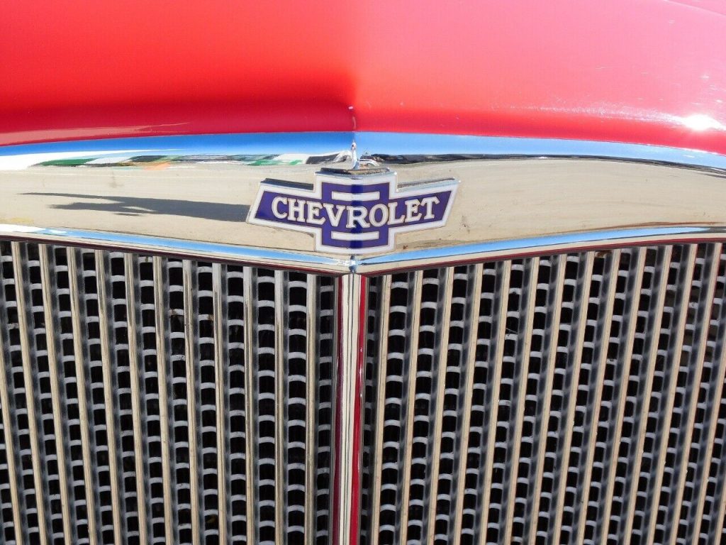 Red 1933 Chevrolet Roadster 350 Chevy V8 Th350