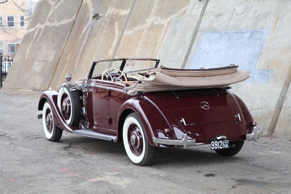 1938 Mercedes-Benz 320