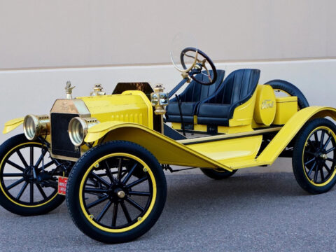 1915 Ford Model T Speedster Ford Brass Show Car Runs &amp; Drives Excellent ! for sale