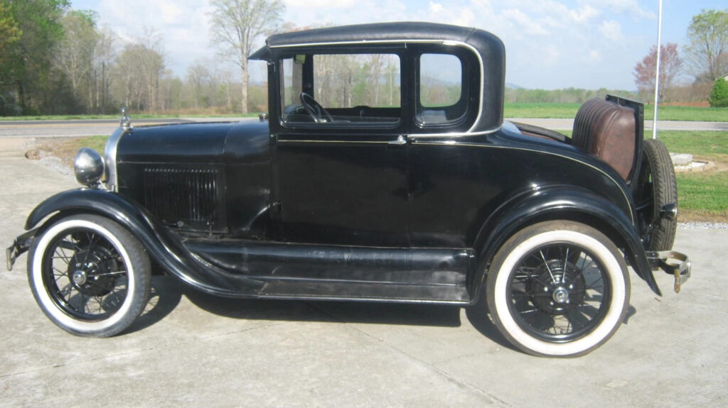 1929 Ford Model A Leather BACK Rumble SEAT Coupe