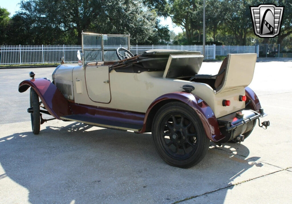 Cream/burgundy 1924 Humber Light Tourer Convertible 4 Cylinder Speed Manual
