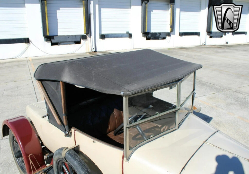 Cream/burgundy 1924 Humber Light Tourer Convertible 4 Cylinder Speed Manual