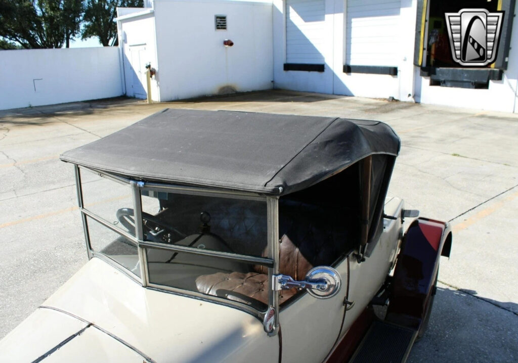 Cream/burgundy 1924 Humber Light Tourer Convertible 4 Cylinder Speed Manual