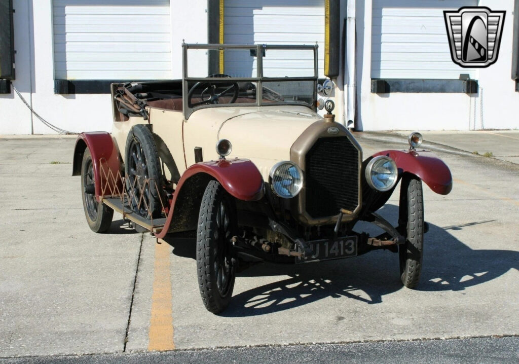 Cream/burgundy 1924 Humber Light Tourer Convertible 4 Cylinder Speed Manual