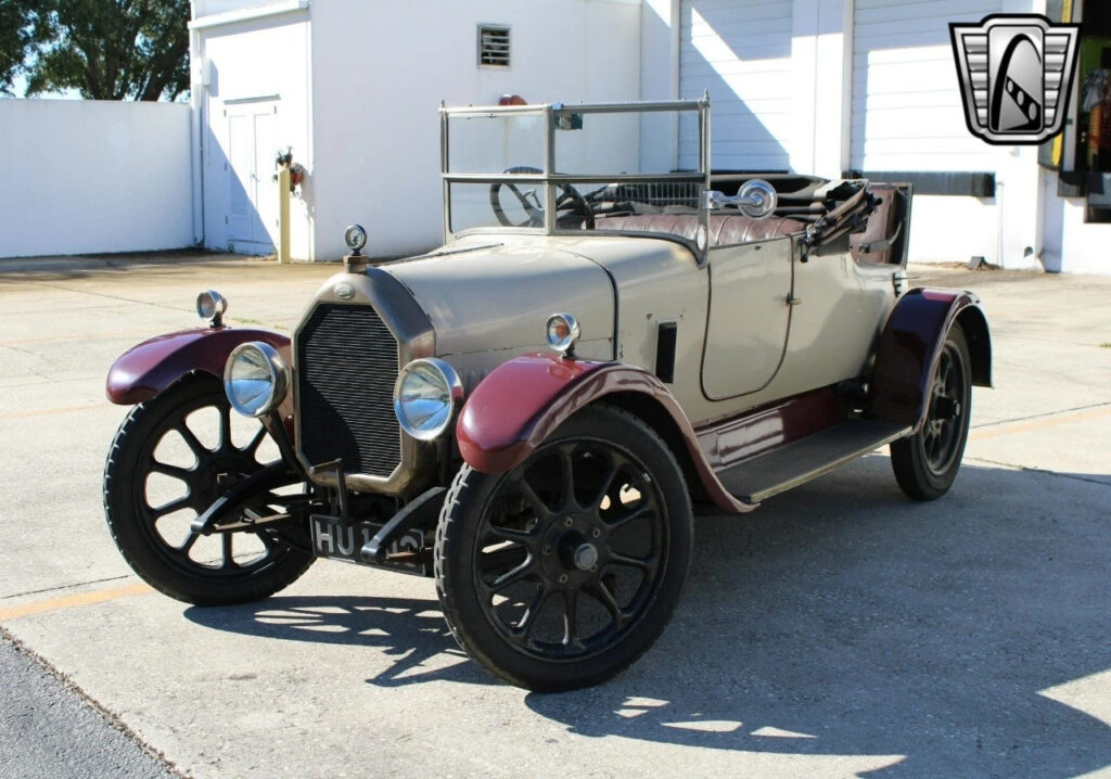 Cream/burgundy 1924 Humber Light Tourer Convertible 4 Cylinder Speed Manual